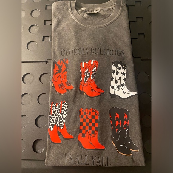 Georgia Bulldogs Vs All Y’all Comfort Colors T-Shirt. - Picture 3 of 7